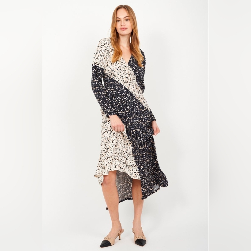 NWT Joie Pippa Black and Cream Long Sleeve Dress
